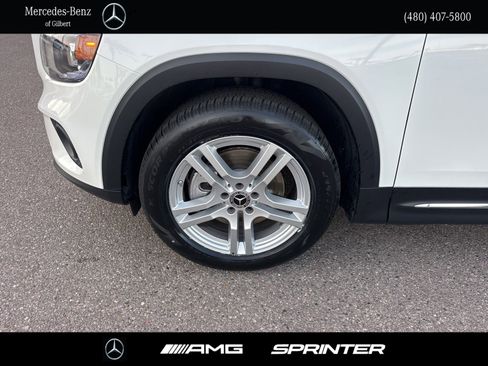 Certified 2022 Mercedes-Benz GLB 250 4MATIC image 8