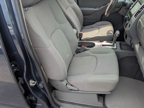 Used 2019 Nissan Frontier SV RWD image 20