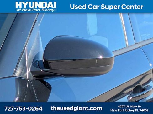 Certified 2021 Hyundai Tucson SEL w/ Cargo Package image 11