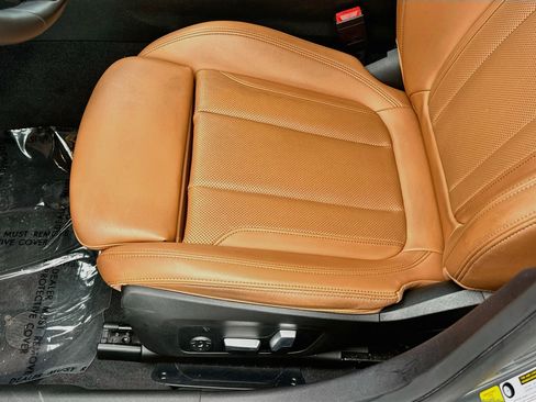 Certified 2023 BMW 330i Sedan w/ Driving Assistance Package RWD image 19
