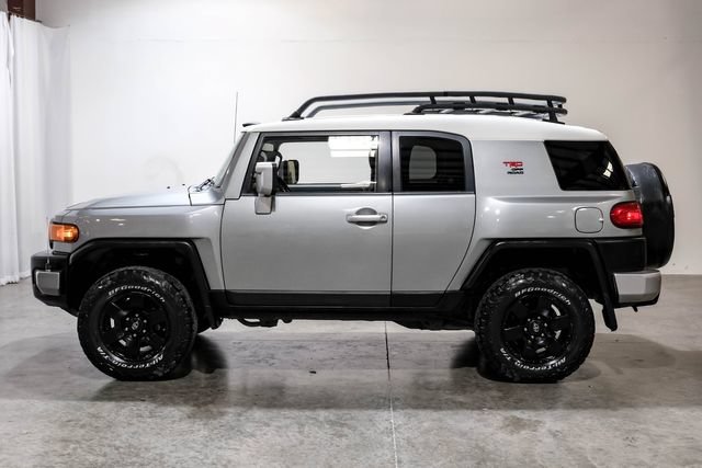 Used 2010 Toyota FJ Cruiser 4WD image 13
