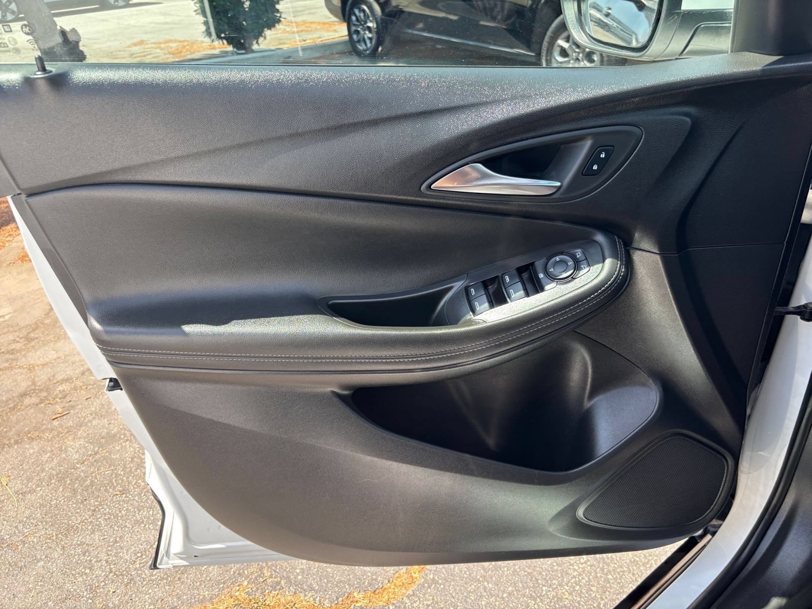 Used 2024 Buick Encore GX Sport Touring AWD/4WD image 18