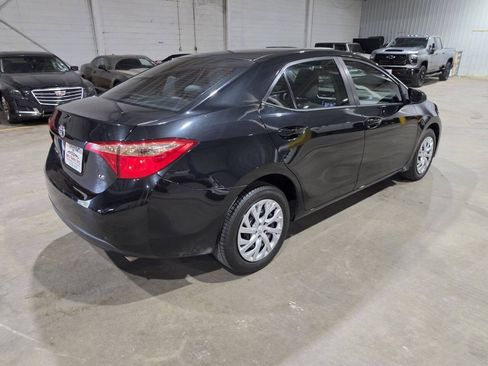 Used 2019 Toyota Corolla LE FWD image 11