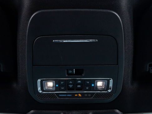 Used 2022 Ford F150 Lariat w/ Equipment Group 502A High AWD/4WD image 29