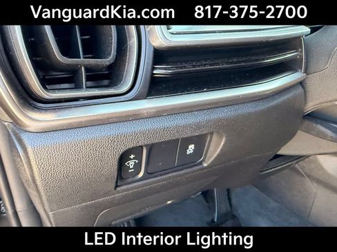 Used 2025 Kia Sorento S w/ Panoramic Sunroof Package FWD image 16