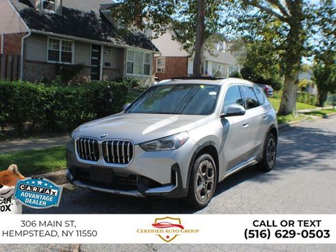Used 2025 BMW X1 xDrive28i AWD/4WD image 3