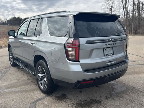Used 2024 Chevrolet Tahoe Z71 w/ Luxury Package image 3