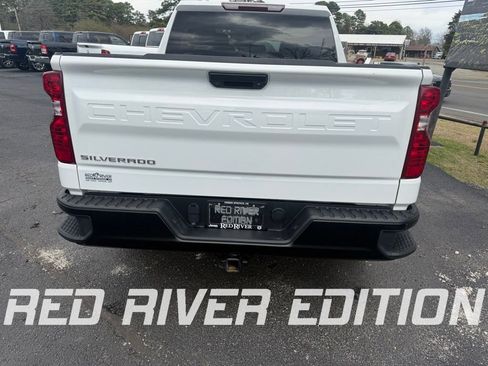 Used 2025 Chevrolet Silverado 1500 W/T w/ WT Value Package image 6
