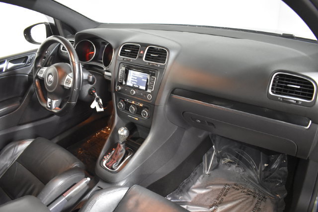 Used 2014 Volkswagen GTI Driver's Edition FWD image 31