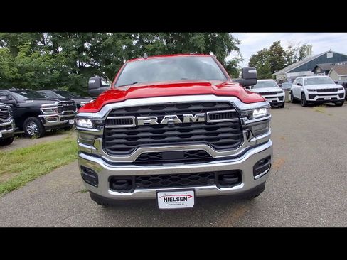 Certified 2026 RAM 2500 Big Horn AWD/4WD image 3