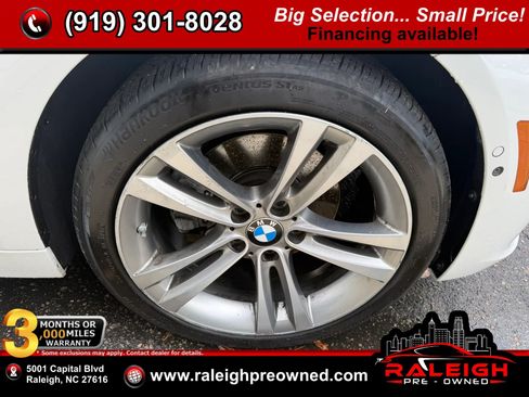 Used 2018 BMW 330i xDrive Sedan w/ Executive Package AWD/4WD image 38