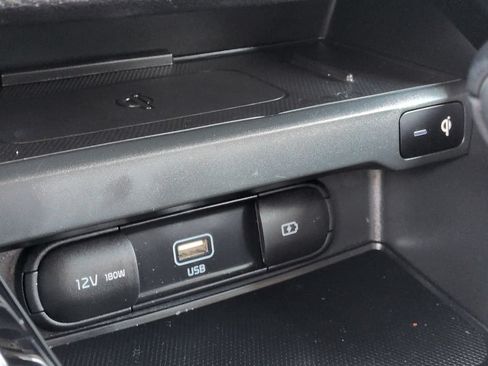 Used 2020 Kia Soul EX w/ Option Group 015 FWD image 21