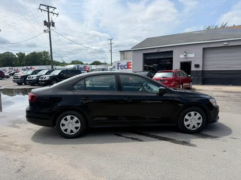 Used 2016 Volkswagen Jetta S FWD image 6