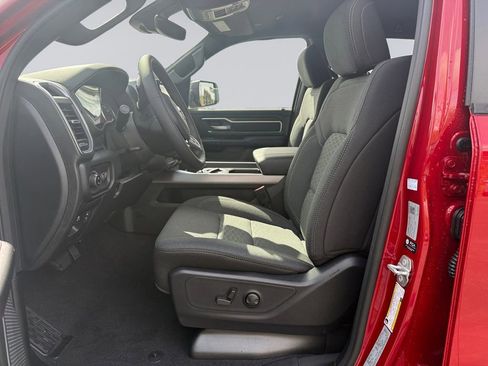 New 2026 RAM 1500 4x4 Crew Cab image 10