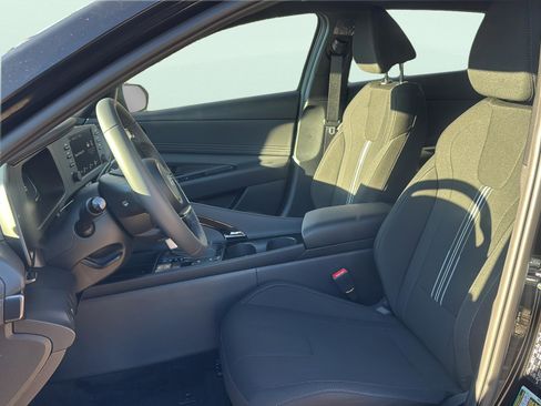 New 2026 Hyundai Elantra SEL Sport Premium image 20