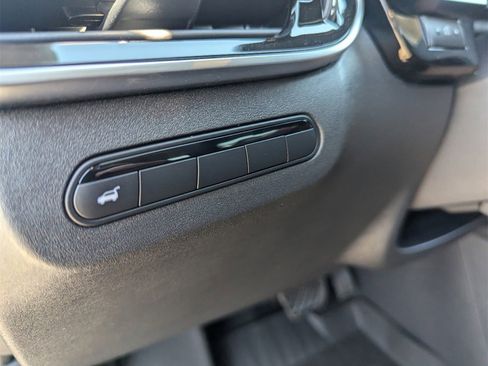 New 2025 INFINITI QX60 Pure image 16