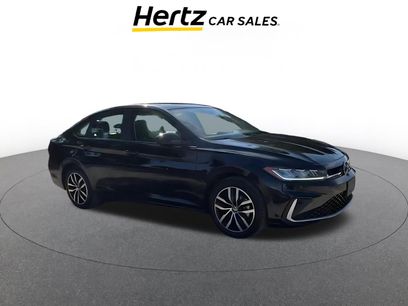 Used 2025 Volkswagen Jetta SE