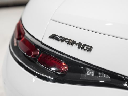 Used 2025 Mercedes-Benz AMG GT 63 image 13