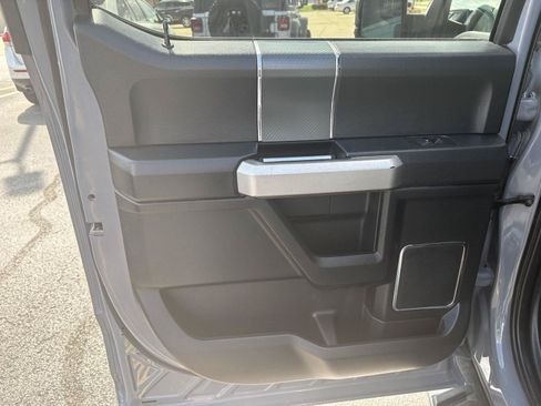 Used 2019 Ford F150 Lariat w/ Equipment Group 502A Luxury AWD/4WD image 13