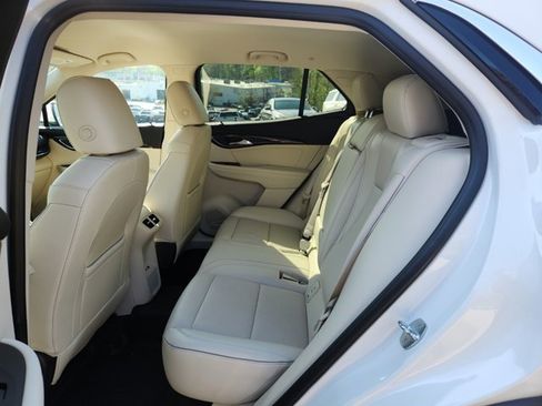 Certified 2023 Buick Envision Essence AWD/4WD image 9