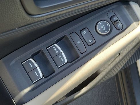 Certified 2025 Honda Accord LX image 20
