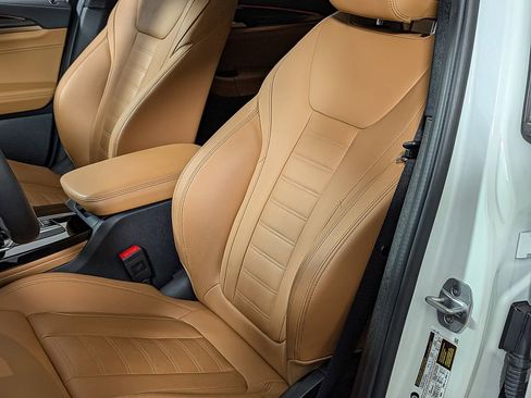 Used 2021 BMW X4 xDrive30i w/ M Sport Package image 19