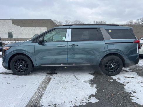 New 2026 Kia Carnival SX image 2