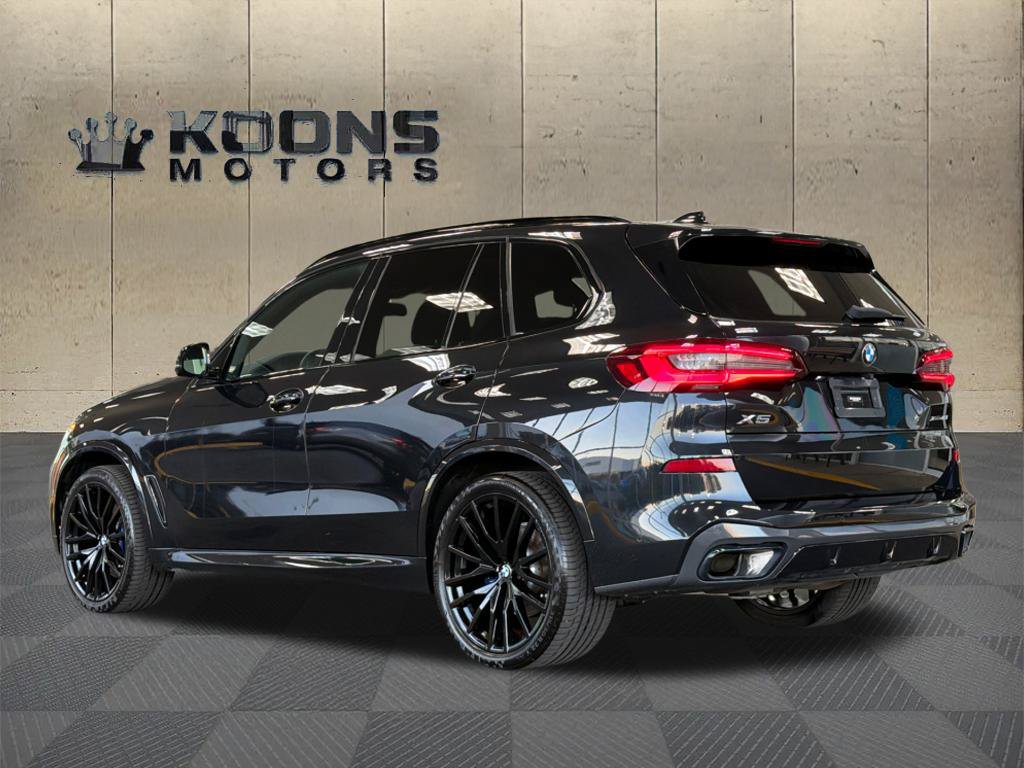 Used 2022 BMW X5 xDrive40i w/ M Sport Package AWD/4WD image 6