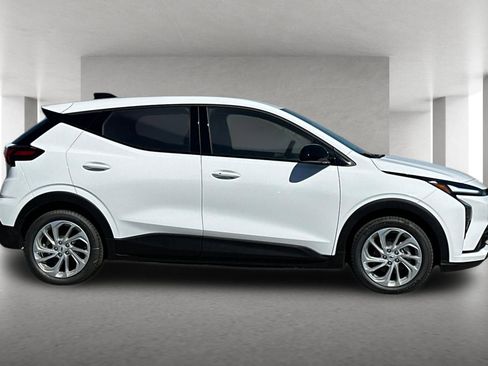 New 2027 Chevrolet Bolt LT w/ Comfort Package image 3