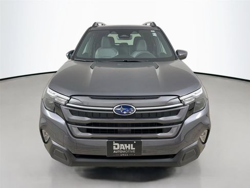 Used 2026 Subaru Forester Premium image 2