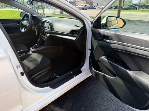 Used 2020 Hyundai Elantra SEL w/ Cargo Package (C1) image 24