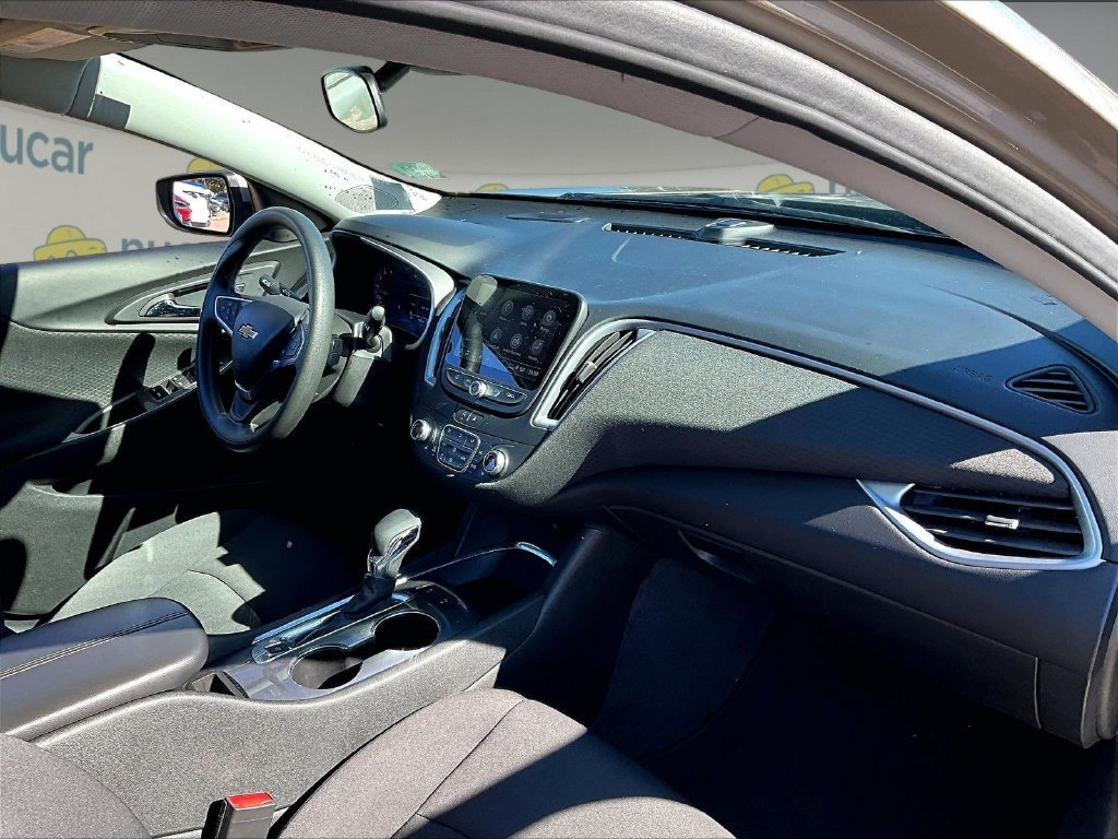Used 2025 Chevrolet Malibu LT FWD image 14