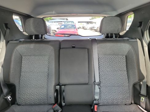 Used 2024 Chevrolet Equinox LT FWD image 15