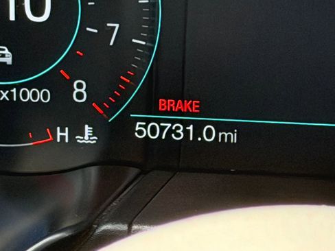 Used 2018 Ford Mustang GT Premium w/ Equipment Group 401A RWD image 19