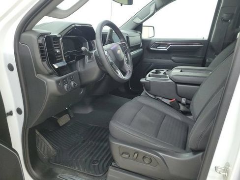 Used 2023 Chevrolet Silverado 1500 LT AWD/4WD image 22