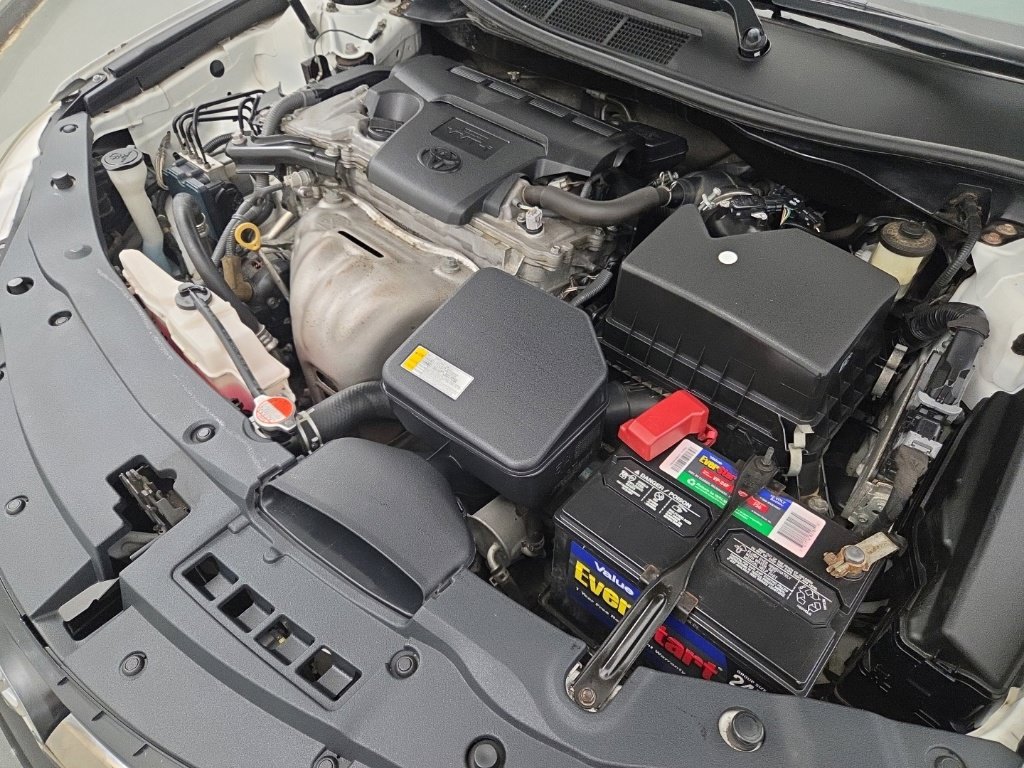 Used 2016 Toyota Camry SE FWD image 38