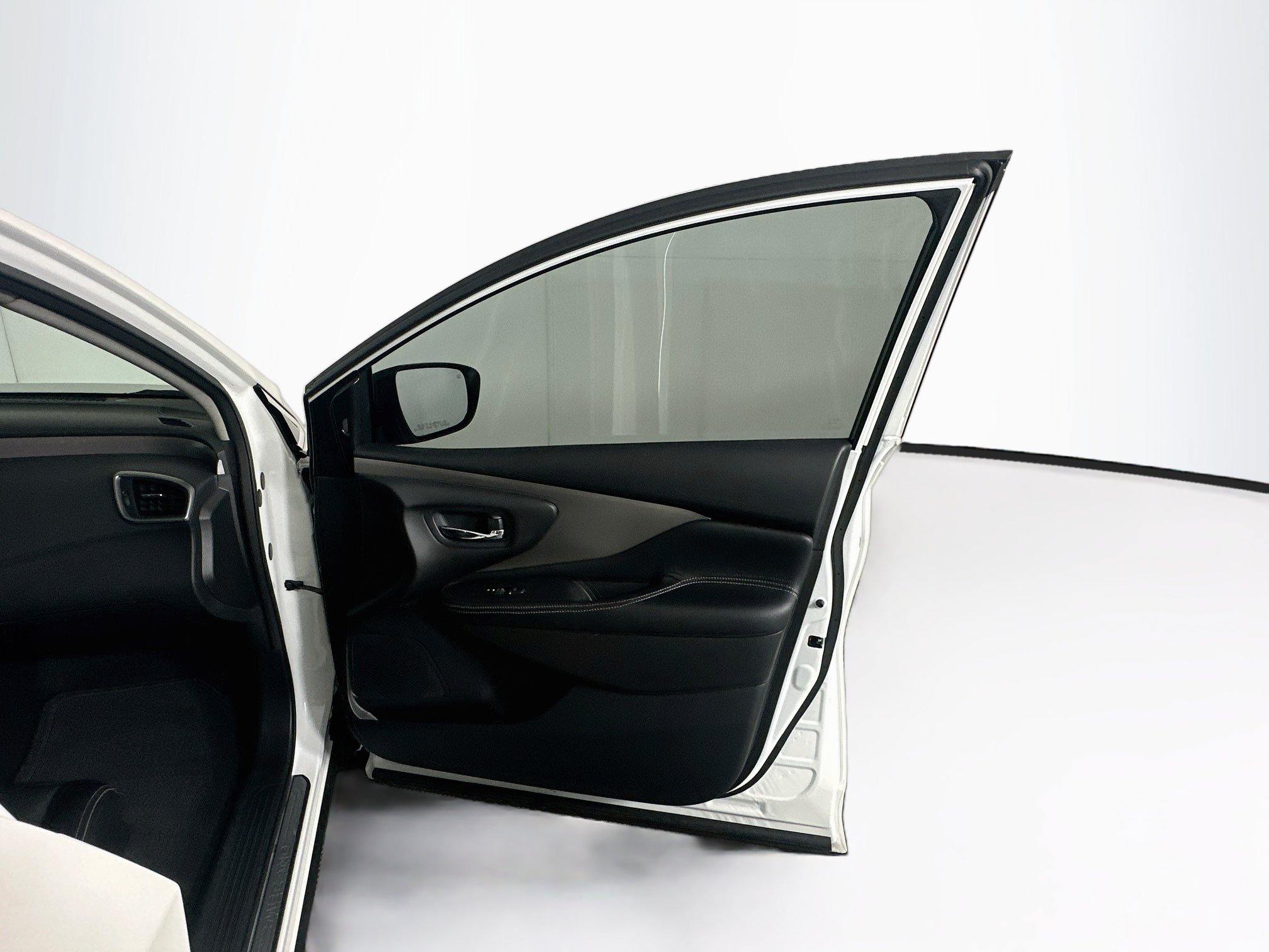 Used 2023 Nissan Murano SL FWD image 33