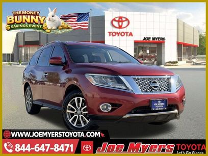 Used 2016 Nissan Pathfinder SV