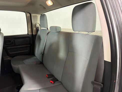 Used 2017 RAM 1500 Express image 18