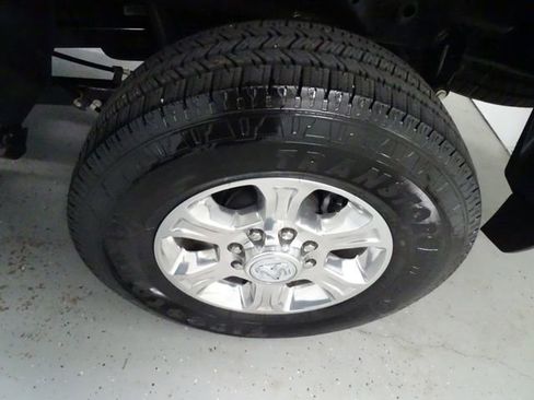 Certified 2026 RAM 2500 Big Horn AWD/4WD image 27