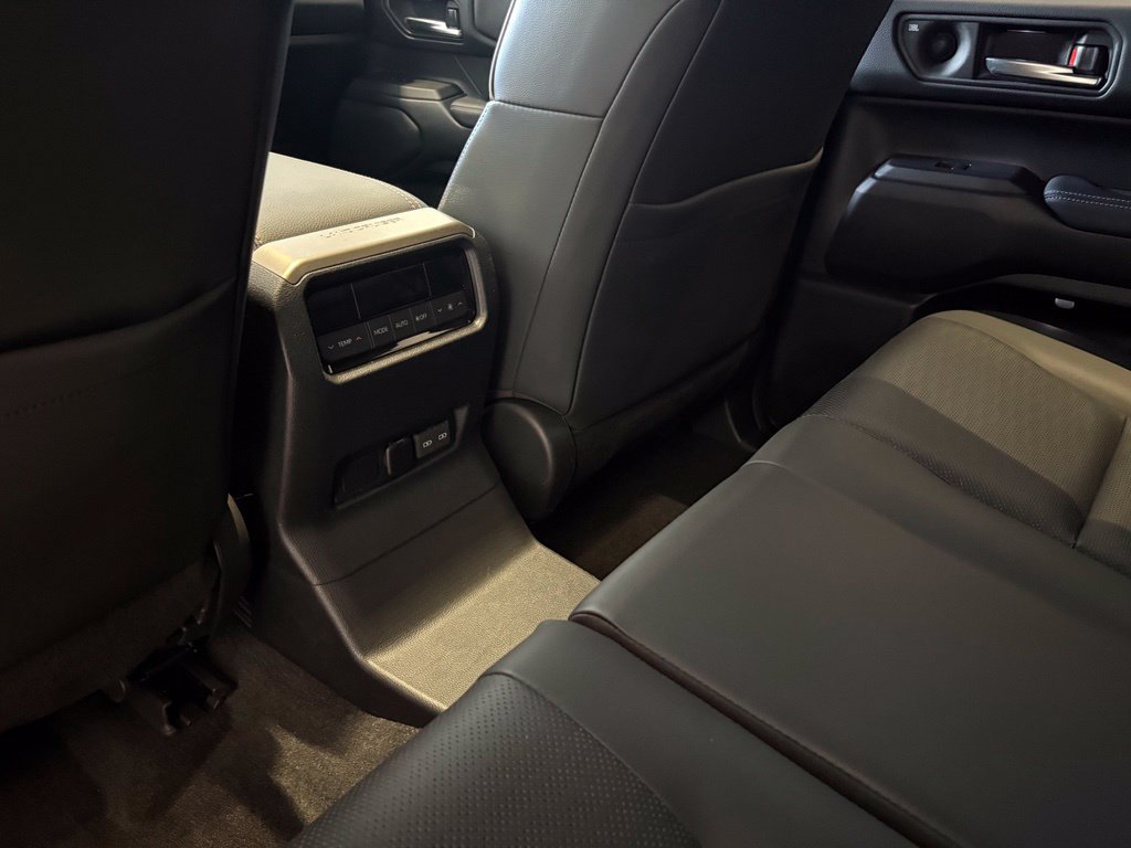 Used 2024 Toyota Land Cruiser AWD/4WD image 19