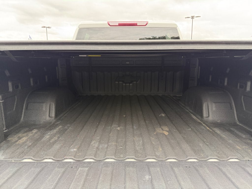Used 2022 Chevrolet Silverado 1500 RST w/ Redline Edition AWD/4WD image 23