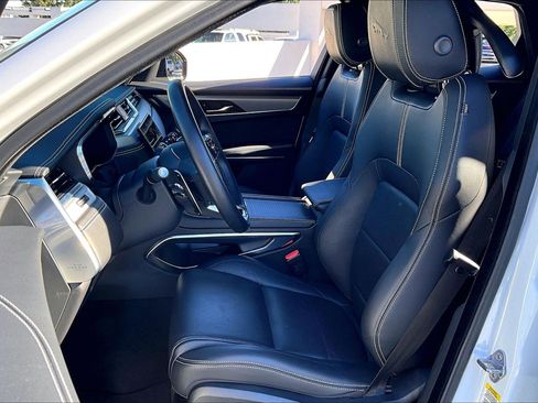 Used 2025 Jaguar F-PACE R-Dynamic S image 19