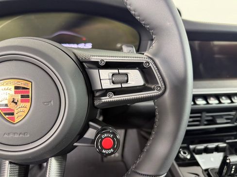 Certified 2026 Porsche 911 Carrera 4S AWD/4WD image 29