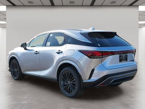 New 2026 Lexus RX 450h AWD image 4