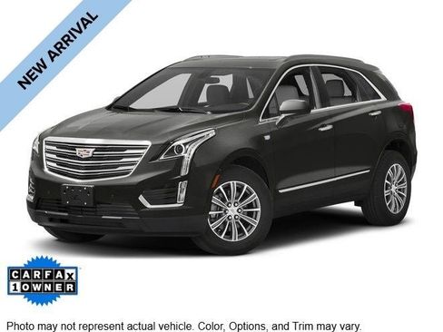 Used 2017 Cadillac XT5 Platinum AWD/4WD image 1