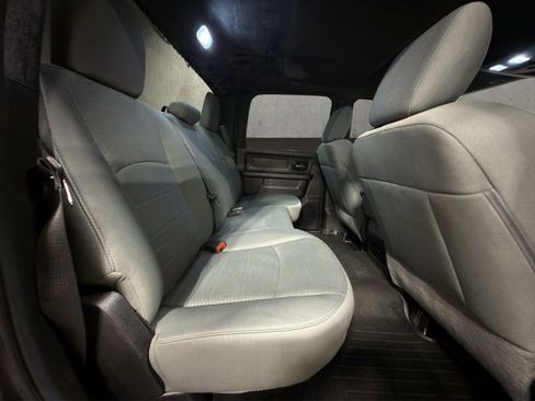 Used 2014 RAM 2500 Tradesman w/ Chrome Appearance Group image 20