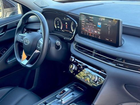 Certified 2025 INFINITI QX60 Luxe w/ Cargo Package image 28