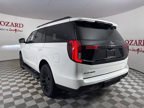 New 2025 Ford Expedition Platinum w/ Stealth Appearance Package image 5