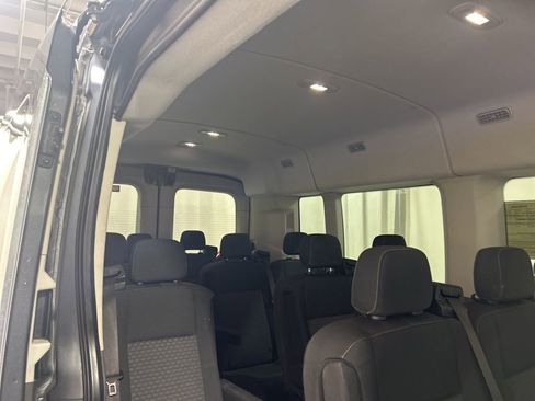 Used 2023 Ford Transit 350 XLT image 15